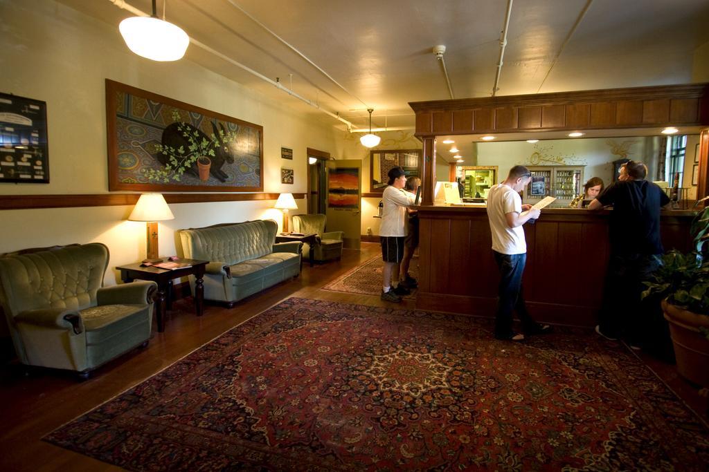 Mcmenamins Edgefield Hotel Troutdale Eksteriør billede
