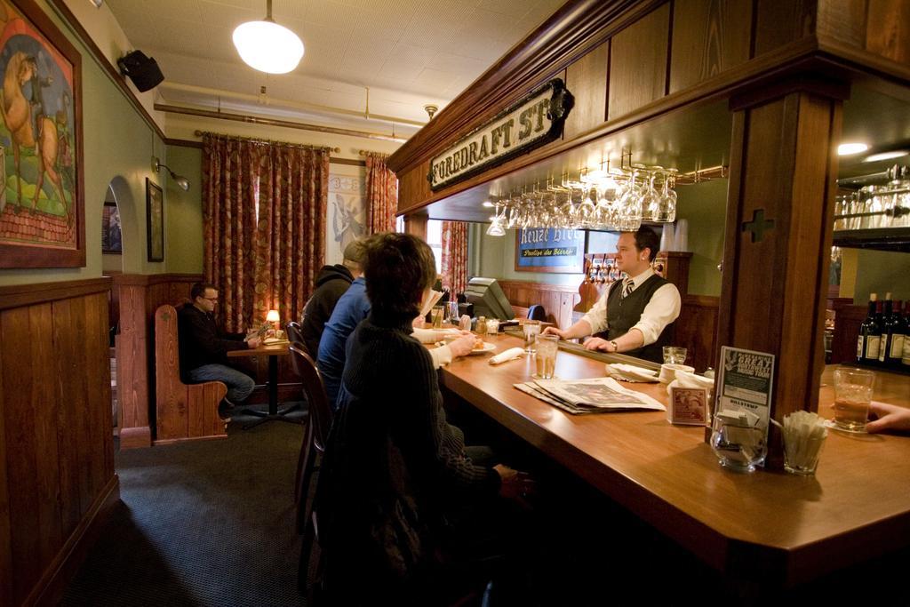 Mcmenamins Edgefield Hotel Troutdale Eksteriør billede