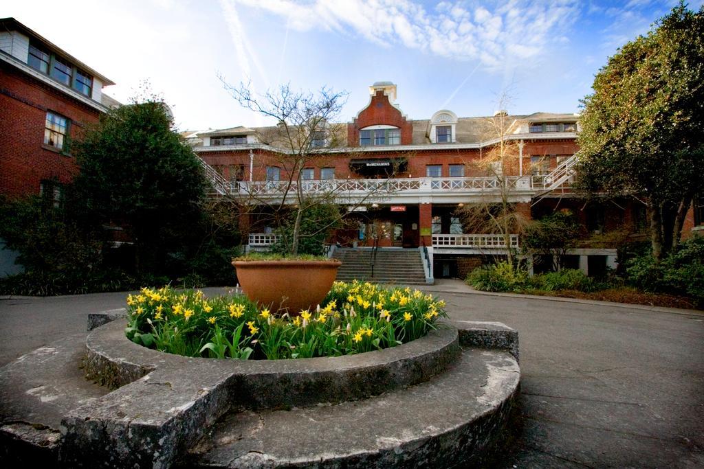 Mcmenamins Edgefield Hotel Troutdale Eksteriør billede