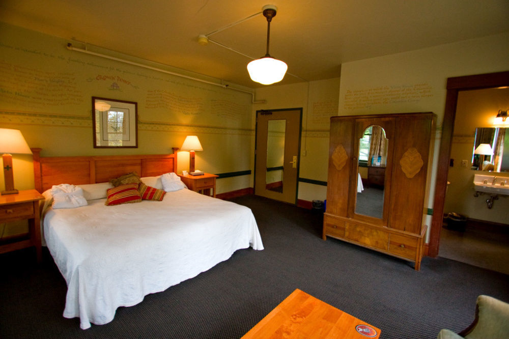 Mcmenamins Edgefield Hotel Troutdale Eksteriør billede
