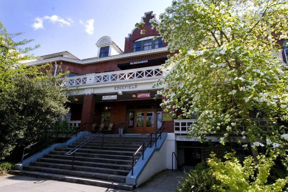 Mcmenamins Edgefield Hotel Troutdale Eksteriør billede
